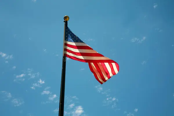 Bandera Americana Bandera Americana Ondeando Brisa Por Día Los Caídos — Foto de Stock