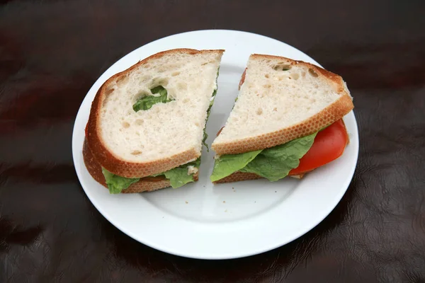 Turkey Sandwich Turkey Lettuce Tomato Sandwich Sour Dough Bread Sandwich — Stock Photo, Image