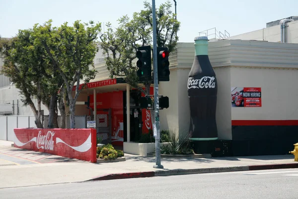 Los Angeles California Usa May 2023 Μονάδα Εμφιάλωσης Coca Cola — Φωτογραφία Αρχείου