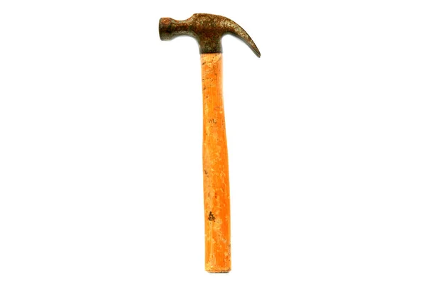 해머는 흰색으로 분리되어 문자를 Hammer 도구로 손으로 도구로 나무에 휘둘러 — 스톡 사진