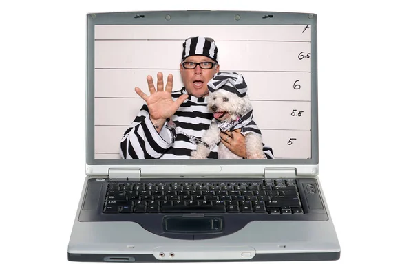 Laptop Skärm Med Mannen Och Hans Hund Arrest Bokningsstationen Fängelset — Stockfoto