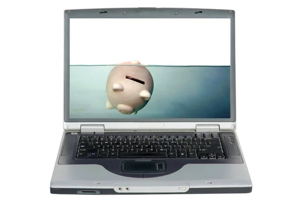 Isolerad Laptop Dator Med Spargris Som Flyter Mörkt Skumt Vatten — Stockfoto