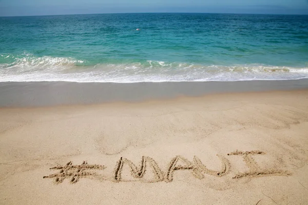 Naam Maui Geschreven Zand Het Strand Met Pacific Ocean Achtergrond — Stockfoto