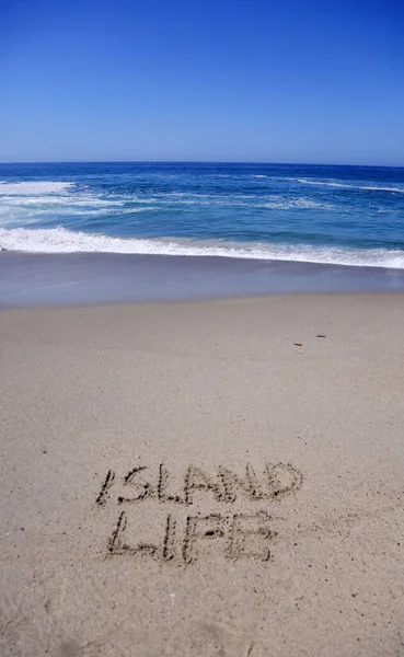Maui Hawaii Words Island Life Hand Written Wet Sand — Stock Photo, Image