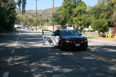 Lake Forest, California - ABD - 23 Ağustos 2023: Güney Kaliforniya 'da bir motorcu barında meydana gelen çatışmada dört kişi öldü ve altı kişi yaralandı. Tarihi motorcu barı.
