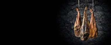 İspanyol iberik jambonu dilimliyorum. İspanyol jamonu ve geleneksel yemekler.