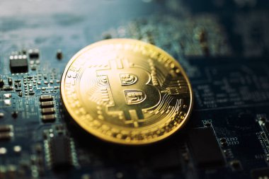 İşlemci çipi ve teknik ortam. Engelleme zinciri ve madencilik Bitcoin kavramı.