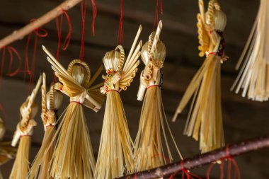 Geleneksel melekler el yapımı pipetten. Ukrayna 'nın ulusal gelenekleri.