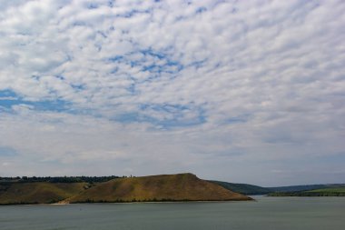 Bakota, Dnistrovske rezervuarı, Dnister nehri, Podilski tovtry Ulusal Parkı, Batı Ukrayna 'nın Khmelnitskiy bölgesi.