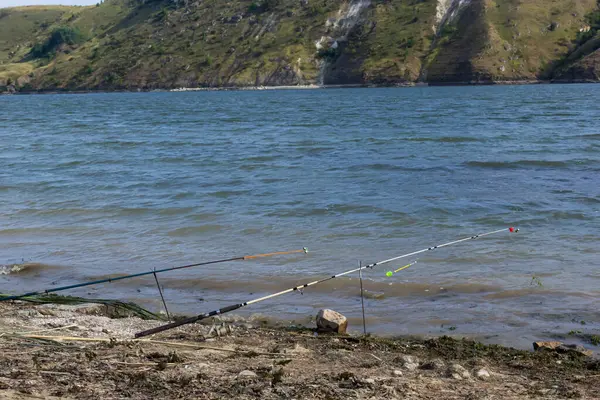 Varas Pesca Artes Pesca Margem Rio Costa Lago Fechar Onda — Fotografia de Stock