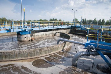 Su arıtma tesisinde Solid Contact Clarifier Tank tipi Sludge Recirculation süreci 