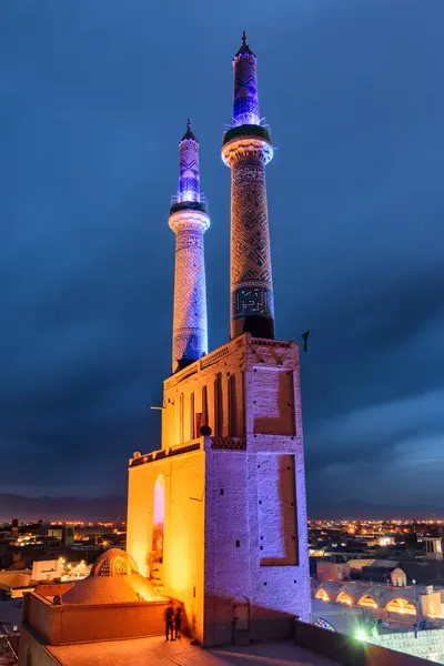 Nattutsikt Jameh Moskeen Yazd Azari Stil Persisk Islamsk Arkitektur Den stockfoto