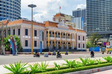 Vietnam 'daki Nha Trang Su Kukla Tiyatrosu' nun ana görüntüsü. Tiyatro Asya 'nın popüler bir turistik merkezidir..