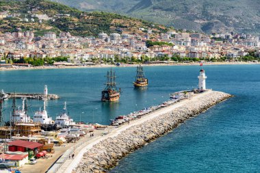 Türkiye 'deki Alanya Marina' nın muhteşem manzarası. Alanya Türkiye 'de popüler bir turizm beldesi.