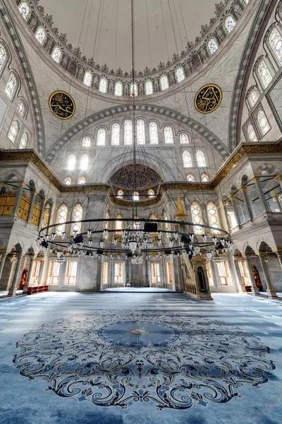 stock image Istanbul, Turkey - September 15, 2021: Interior of prayer hall in the Nuruosmaniye Mosque, Istanbul, Turkey.