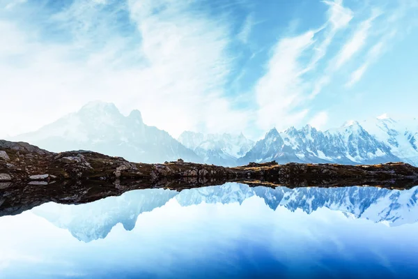 Reflection Monte Bianco Mountains Range Chesery Lake Lac Cheserys Clear — Stock Photo, Image