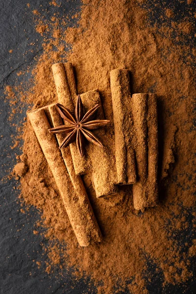 Cinnamon Sticks Cinnamon Powder Anise Star Close Studio Macro Shot — Stock Photo, Image