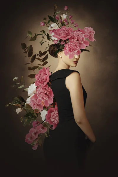 Abstraktní Současné Surrealistické Umění Koláž Portrét Mladé Ženy Květinami — Stock fotografie
