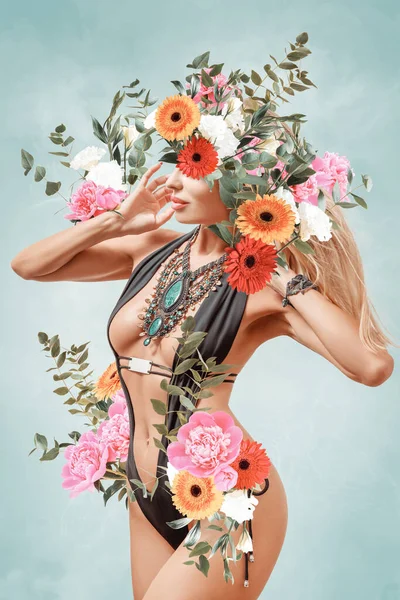 Çağdaş Gerçeküstü Sanat Kolajı Mayo Giymiş Çiçekli Genç Bir Kadının — Stok fotoğraf