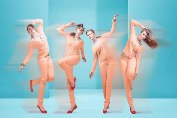 Atraktivní Tančící Žena Rozmazané Efekty Pohybové Stopy Dynamické Pózy Těla — Stock fotografie