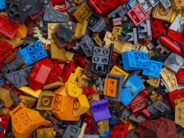 Plastic block with colored background