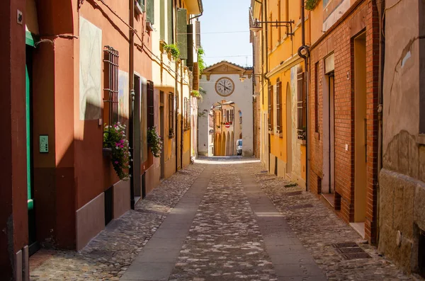 Oude Straat Van Dozza Met Straatkunst Aan Muren Emilia Romagna — Stockfoto