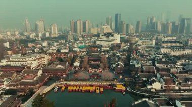 Çin 'in Jiangsu kentindeki Nanjing şehrinin kentsel manzarası.