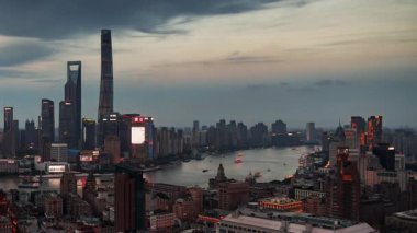 Pudong, Şangay, Çin ve Asya 'daki kentsel binaların zamanaşımı görüntüsü.