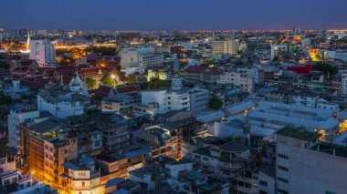 Bangkok, Tayland 'daki kentsel binalarla ufuk çizgisinin zamanlaması.