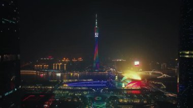 Guangzhou şehri şehir hava görüntüsü gece Çin 'de drone görüntüsü