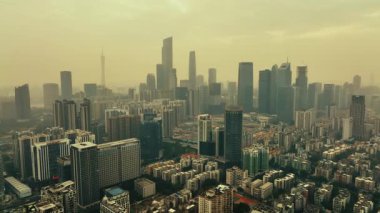 Guangzhou şehrinin eski yerleşim bölgesi hava görüntüsü Çin 'deki insansız hava aracı görüntüleri.