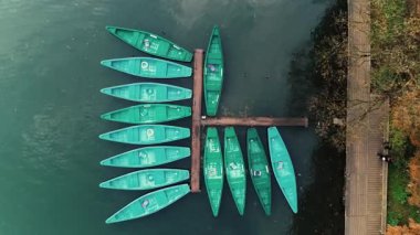 Hangzhou Çin 'deki Batı Gölü' nün (Xi Hu) havadan görünüşü.