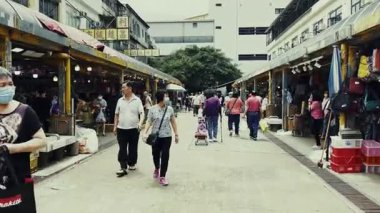 HONGKONG, ÇİN 20 HAZİRAN 2023: Çin, Asya 'daki Hong Kong kentsel sokak manzarası.
