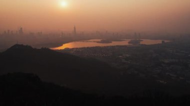 Şehir binaları Çin 'in Jiangsu kentindeki Nanjing şehrinin zaman çizelgesi.