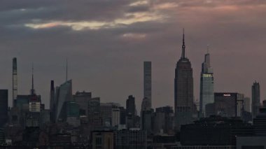 New York 'taki şehir binaları Amerika' nın en ünlü şehri olarak gösteriliyor.