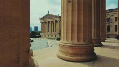 PHILADELPHIA, USAAPRIL 2, 2021: Philadelphia Sanat Müzesinin yakın görüntüsü