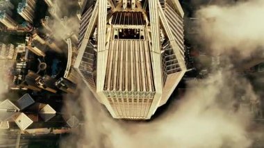 SHENZHEN, Çin 28 AĞUSTOS 2023: Shenzhen Ping Uluslararası Finans Merkezi 'nin yakın çekim görüntüsü, Çin' in en yüksek ikinci ve dünyanın beşinci finans merkezi..