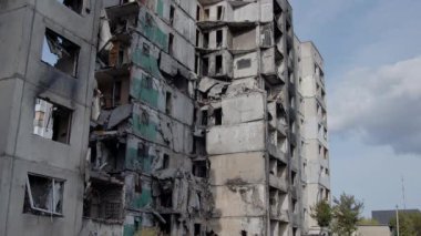 Rusya 'nın Ukrayna Borodyanka' ya karşı savaşının sonucu olarak yıkılan bina.
