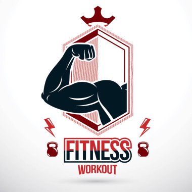 Güçlü atlet pazılarıyla, kraliyet tacıyla ve çaydanlık çanı spor ekipmanlarıyla grafiksel vektör işareti oluşturuldu. Vücut geliştirme ve spor amblemi şablonu