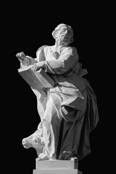 고대의 조각상 Evangelist Saint Luke — 스톡 사진
