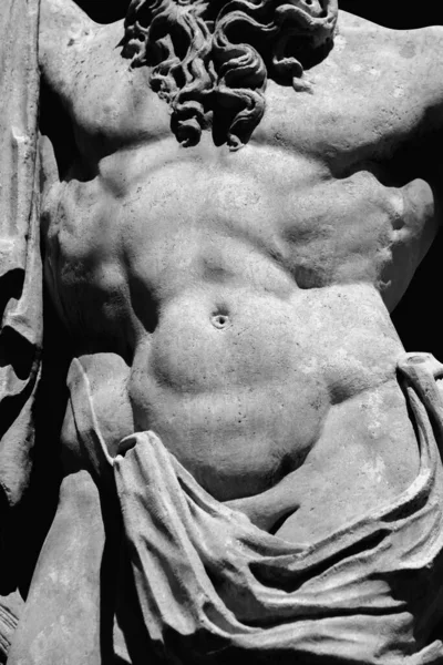 Фрагмент Стародавньої Кам Яної Статуї Геркулеса Символ Влади Сили Чорно — стокове фото