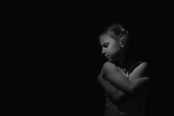 Citra Konseptual Rasa Sakit Dan Kesepian Anak Potret Psikologis Gadis — Stok Foto
