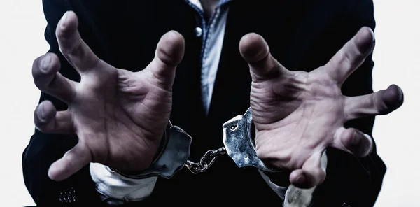 Bilincsben Letartóztatott Férfi Mint Rime Destruktív Antiszociális Viselkedés Szimbóluma — Stock Fotó