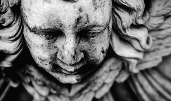 Śmierć Zamknij Smutną Twarz Anioła Jako Symbol Bólu Strachu Końca — Zdjęcie stockowe