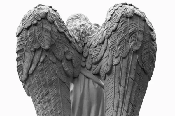 白色背景的死亡天使的古老雕像 黑白图像 — 图库照片