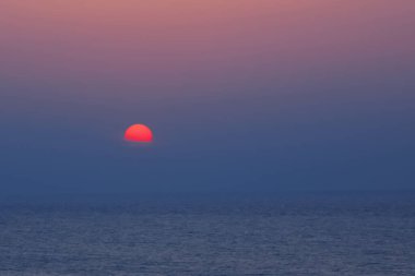 Harika bir deniz altyapısı. Akdeniz 'de sabah. Vahşi doğa..