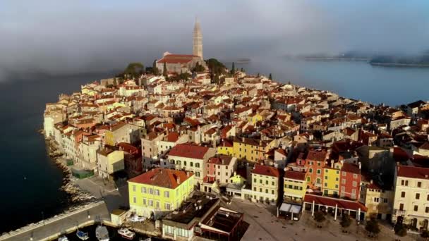 Aerial View Winter Sunrise Rovinj Old Town Croatia Pobřežní Turistická — Stock video