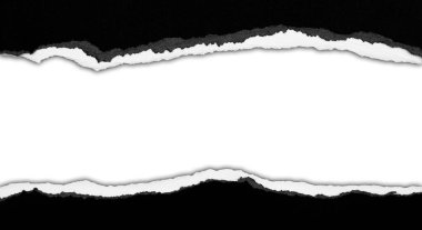Düz arkaplanda yırtılmış siyah kağıt, kopyalamak için boşluk