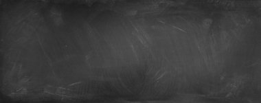 Tahta arka planda tebeşir temizlendi