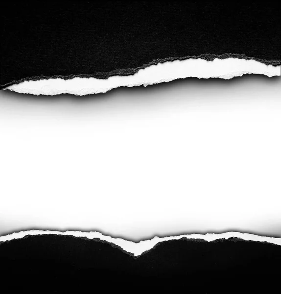 Papel Negro Rasgado Sobre Fondo Liso Espacio Para Copia — Foto de Stock